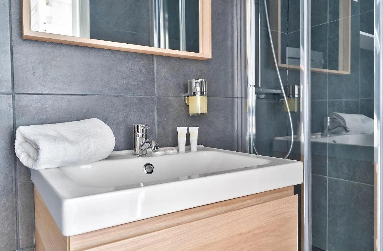 Apartmán New And Bright In The Heart Of *